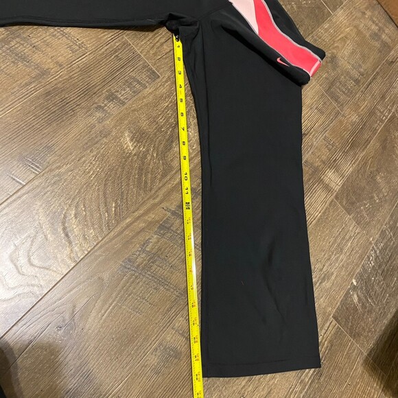 Y2K Nike wide leg flare crop black size M - Picture 6 of 6